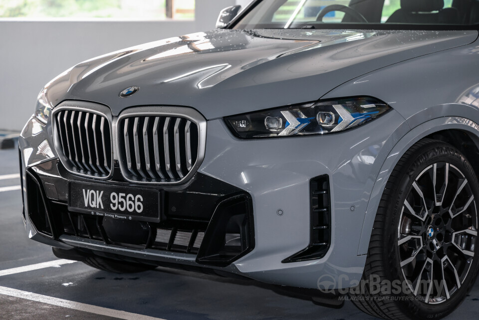 BMW X5 G05 LCI (2024) Exterior