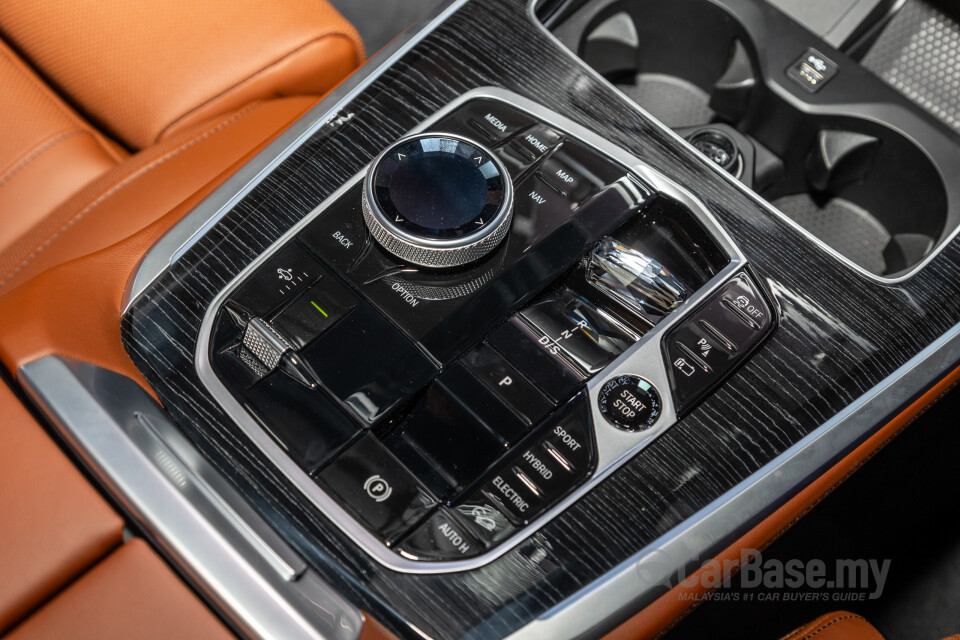 BMW X5 G05 LCI (2024) Interior