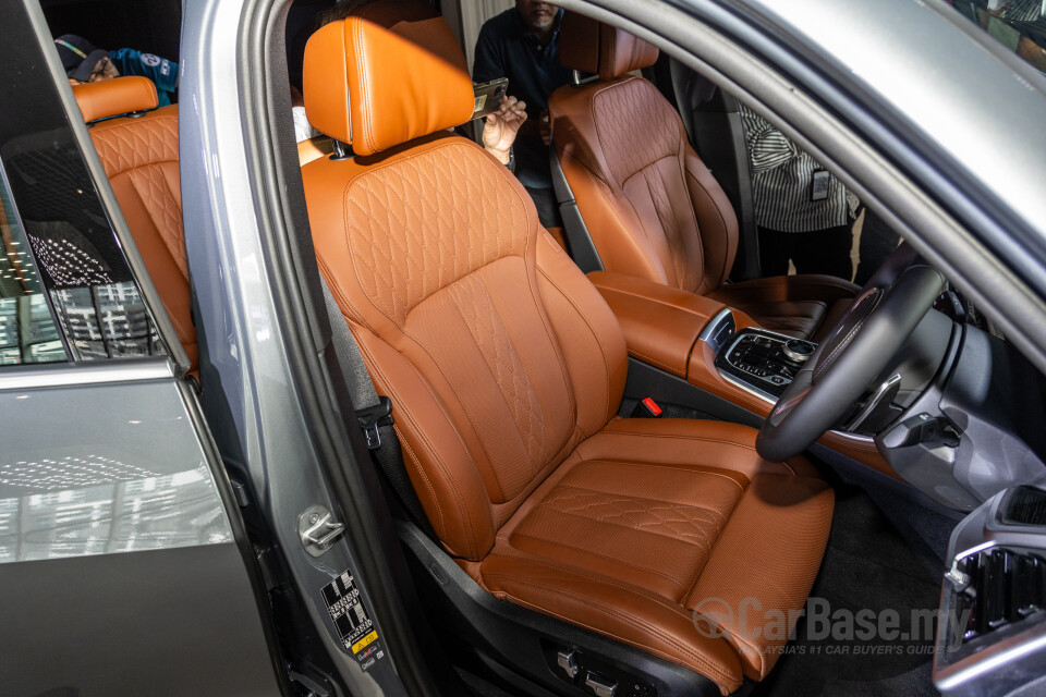 BMW X5 G05 LCI (2024) Interior