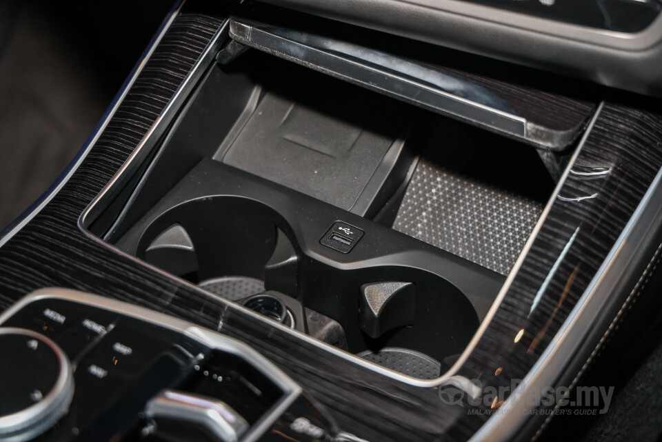 BMW X5 G05 LCI (2024) Interior
