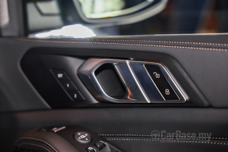 BMW X5 G05 LCI (2024) Interior