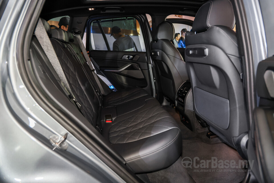 BMW X5 G05 LCI (2024) Interior