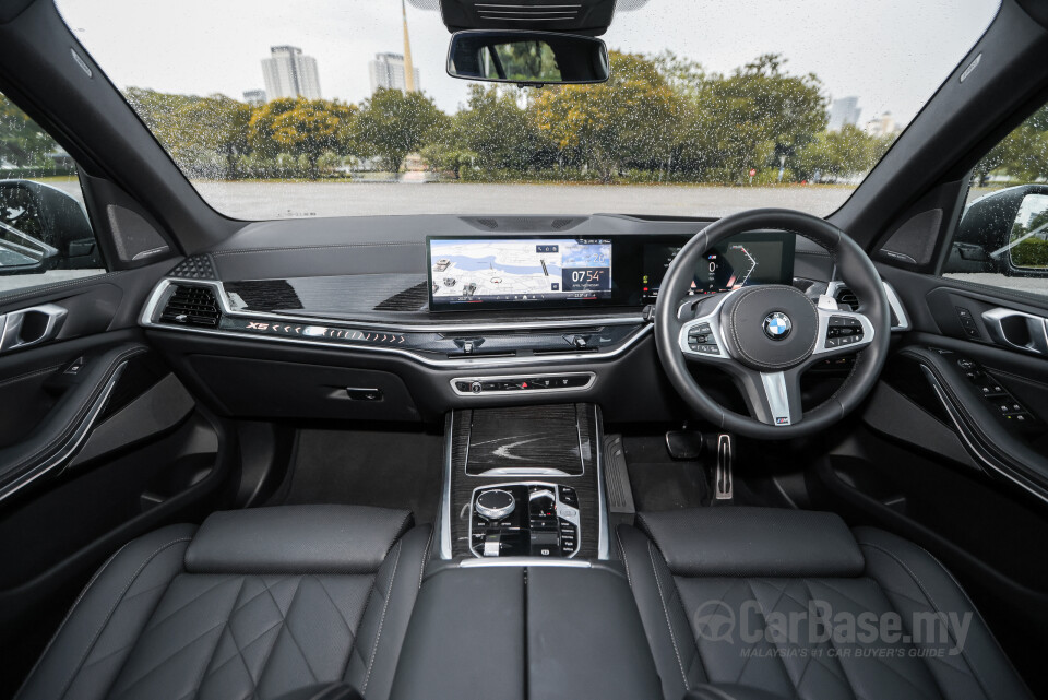 BMW X5 G05 LCI (2024) Interior