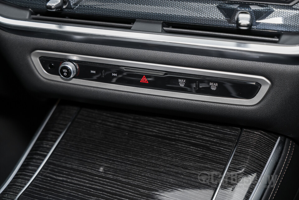 BMW X5 G05 LCI (2024) Interior