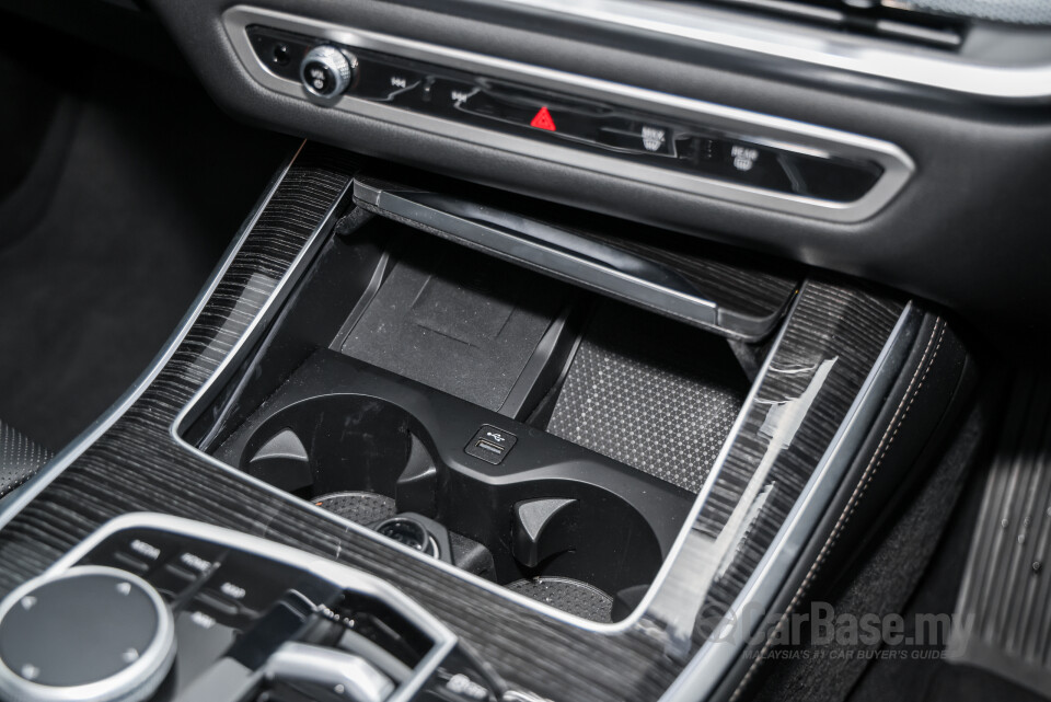 BMW X5 G05 LCI (2024) Interior