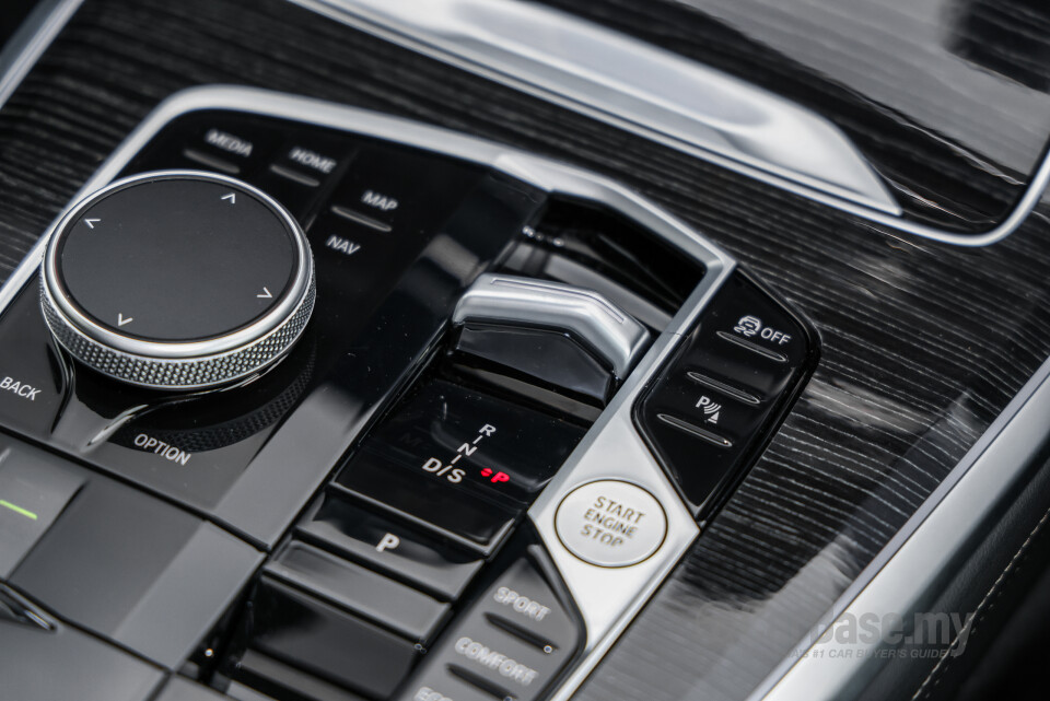 BMW X5 G05 LCI (2024) Interior