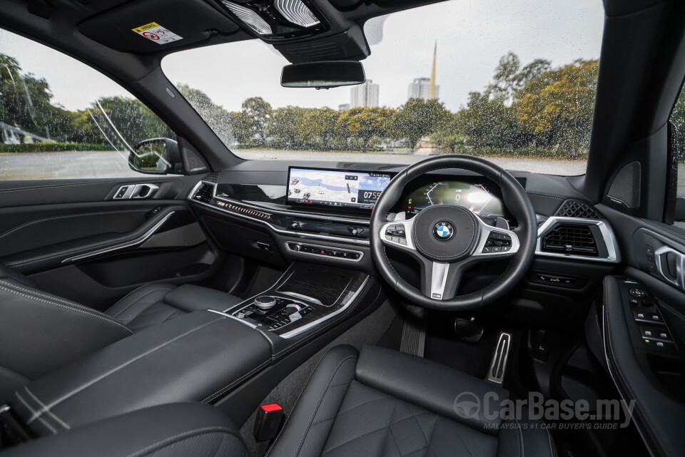 BMW X5 G05 LCI (2024) Interior