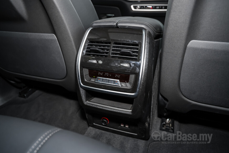 BMW X5 G05 LCI (2024) Interior