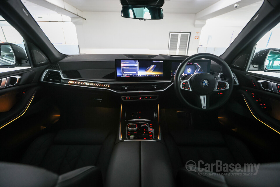 BMW X5 G05 LCI (2024) Interior