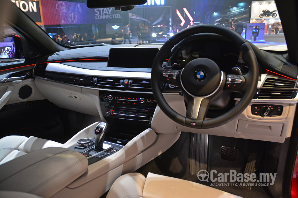 BMW X6 F16 (2015) Interior