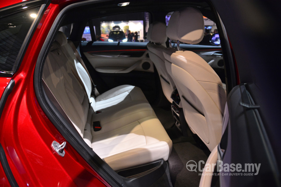 BMW X6 F16 (2015) Interior