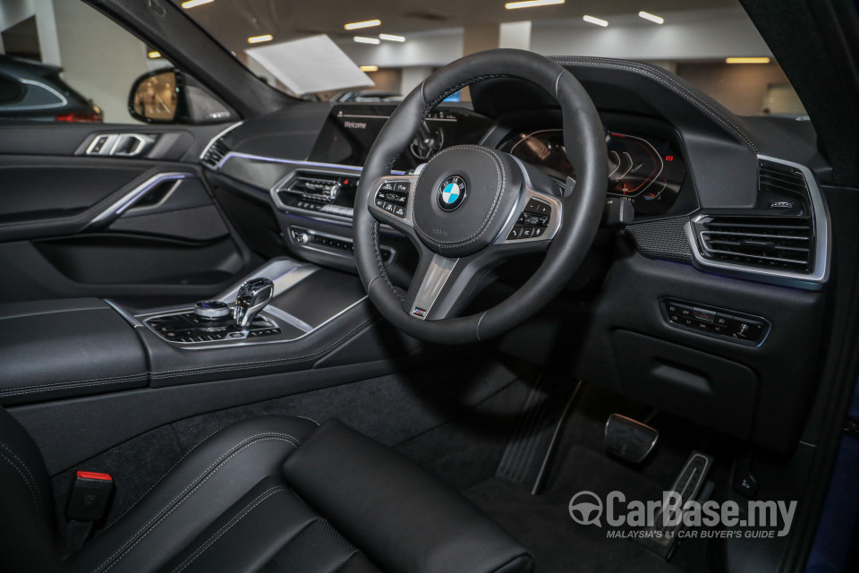 BMW X6 G06 (2020) Interior