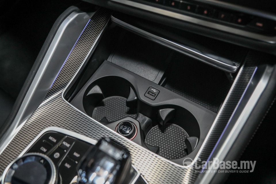 BMW X6 G06 (2020) Interior