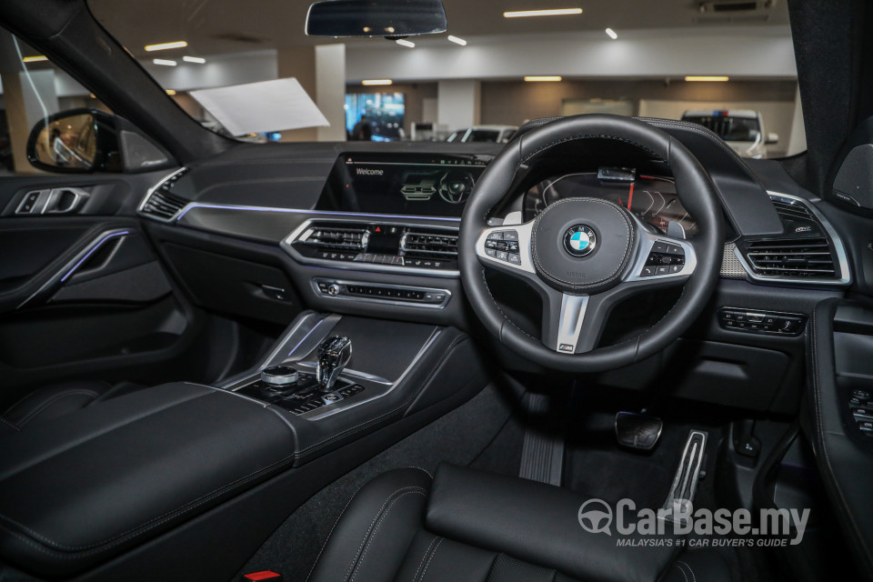 BMW X6 G06 (2020) Interior
