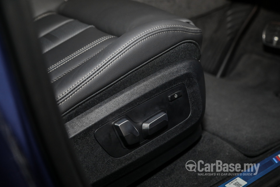 BMW X6 G06 (2020) Interior
