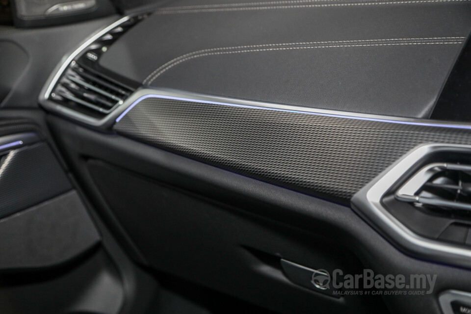 BMW X6 G06 (2020) Interior