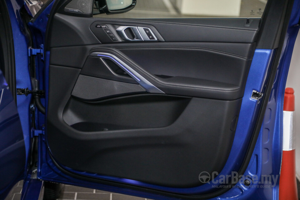 BMW X6 G06 (2020) Interior