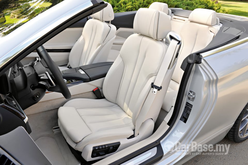 BMW 6 Series Convertible F12 (2011) Interior
