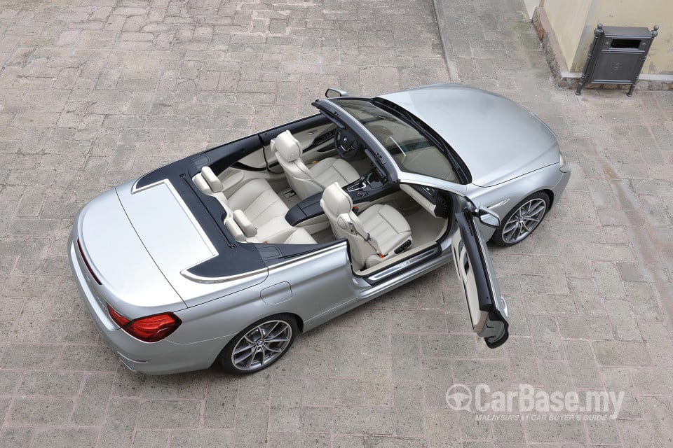 BMW 6 Series Convertible F12 (2011) Interior