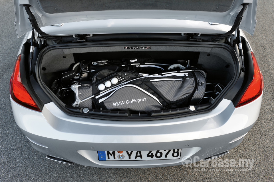 BMW 6 Series Convertible F12 (2011) Interior