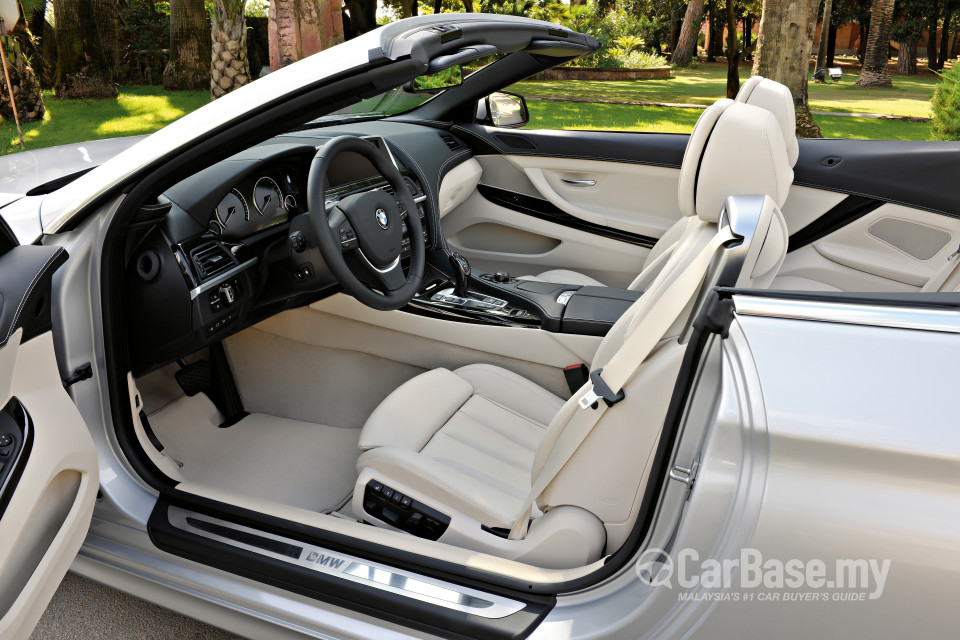 BMW 6 Series Convertible F12 (2011) Interior