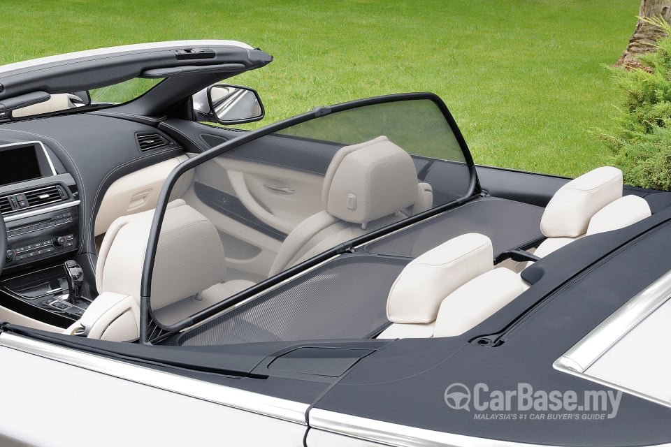 BMW 6 Series Convertible F12 (2011) Interior