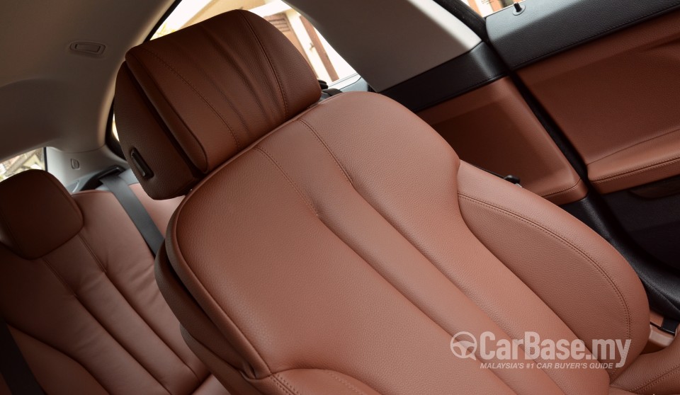 BMW 6 Series Gran Coupe F06 (2012) Interior