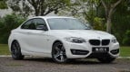 BMW 2 Series Coupe Exterior photo