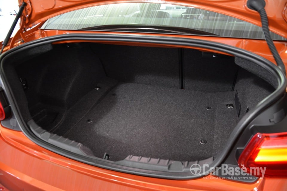 BMW 2 Series Coupe F22 (2014) Exterior