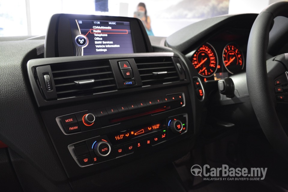 BMW 2 Series Coupe F22 (2014) Interior