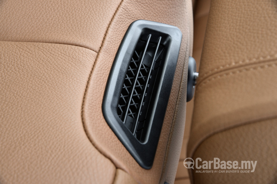 BMW 4 Series Convertible F32 (2014) Interior
