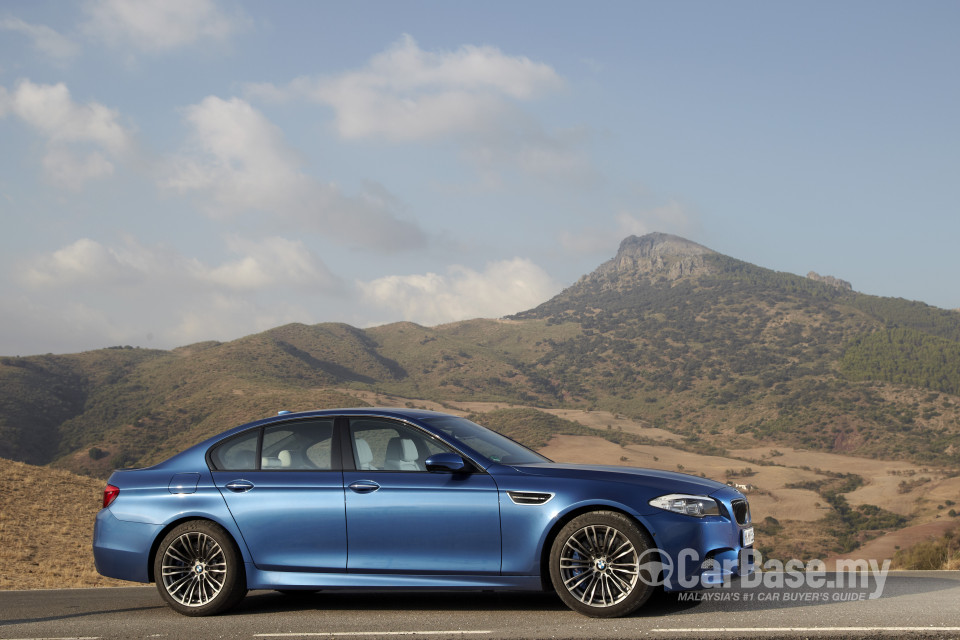 BMW M5 F10 Facelift (2013) Exterior