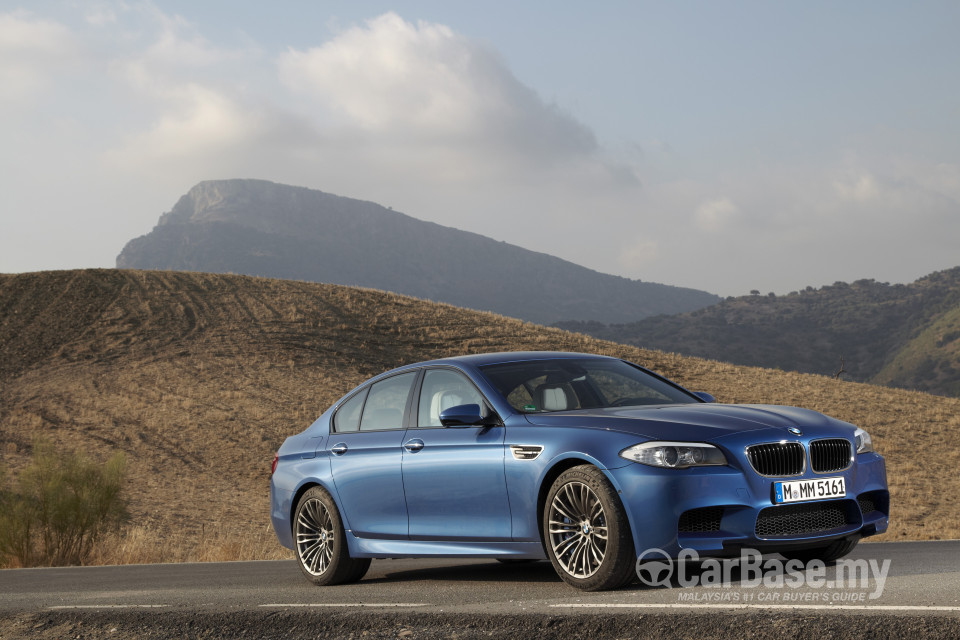 BMW M5 F10 Facelift (2013) Exterior