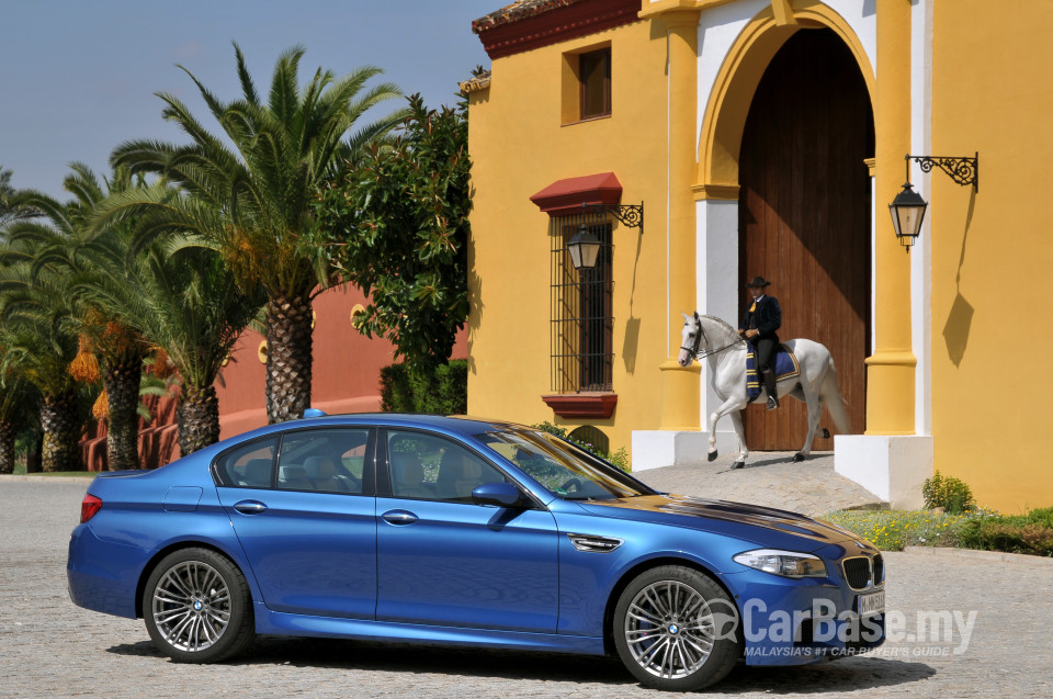 BMW M5 F10 Facelift (2013) Exterior