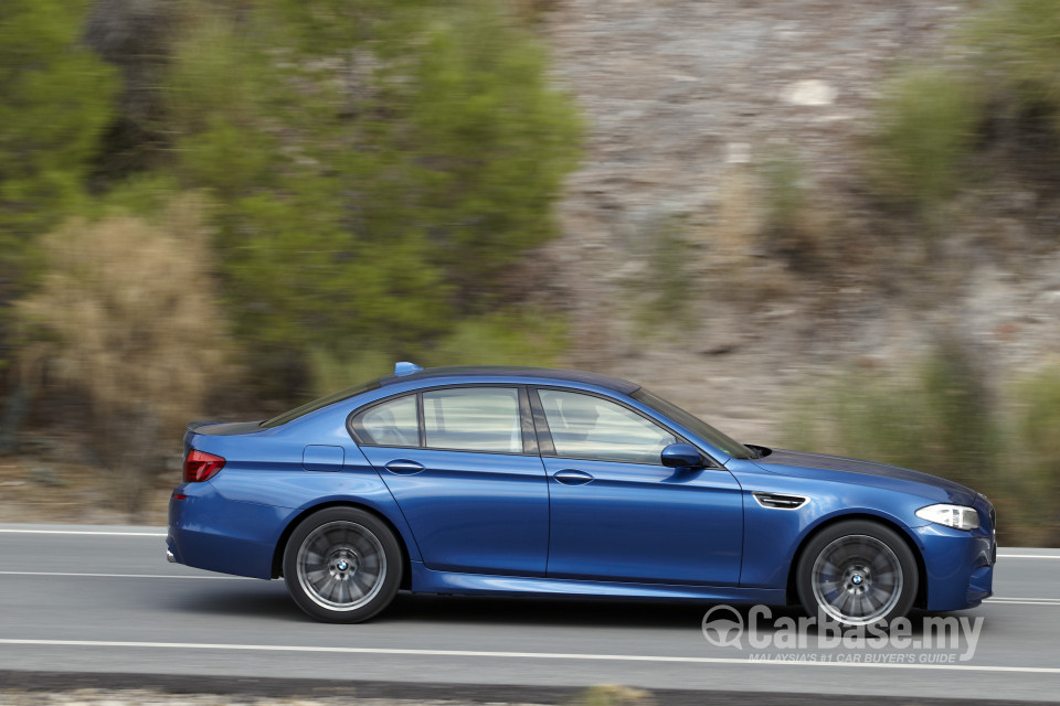 BMW M5 F10 Facelift (2013) Exterior