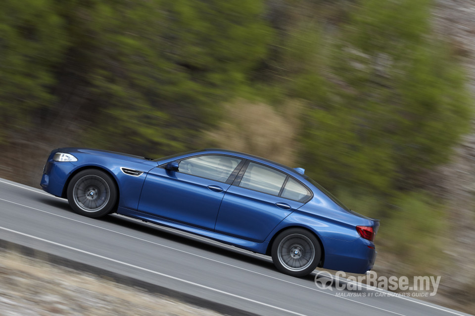 BMW M5 F10 Facelift (2013) Exterior