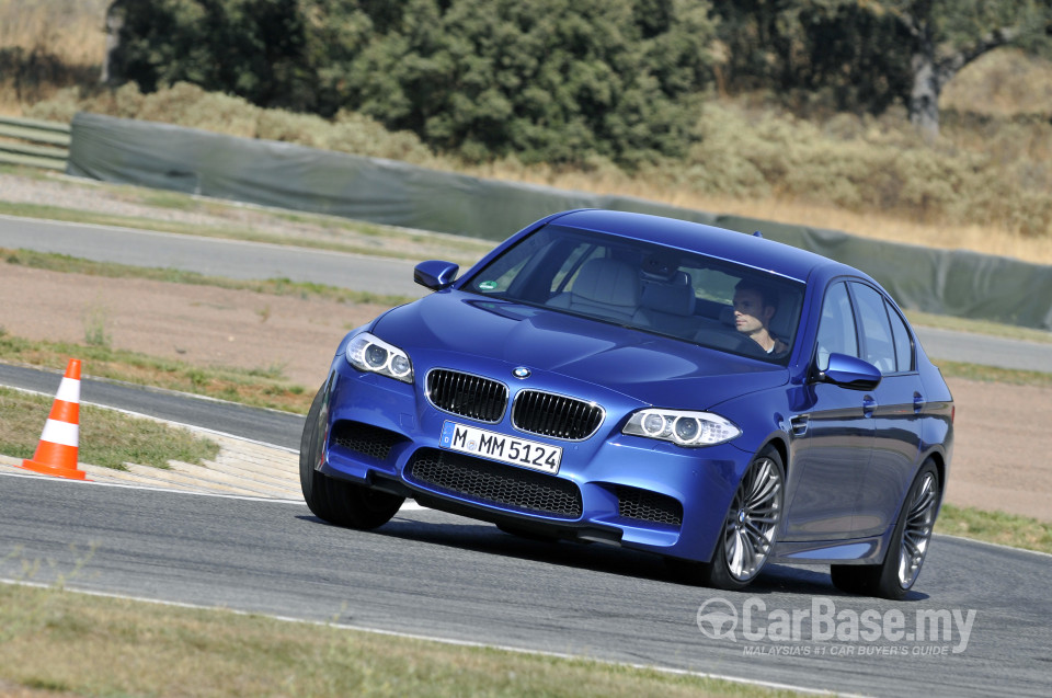 BMW M5 F10 Facelift (2013) Exterior