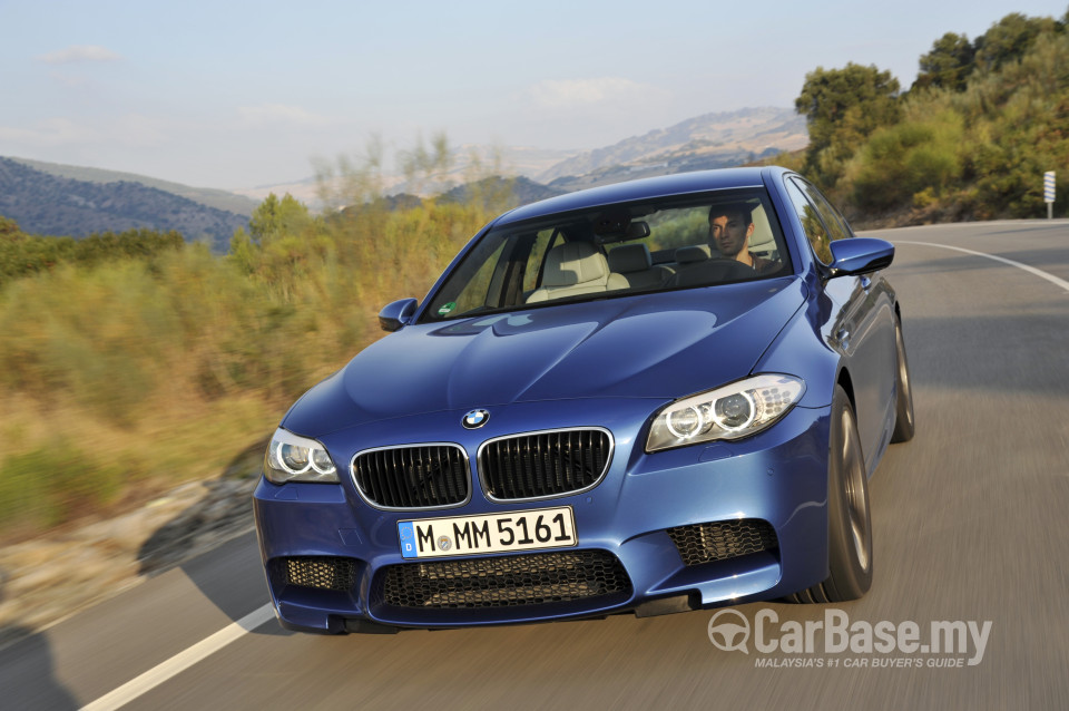 BMW M5 F10 Facelift (2013) Exterior