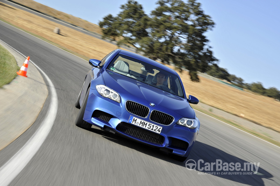 BMW M5 F10 Facelift (2013) Exterior