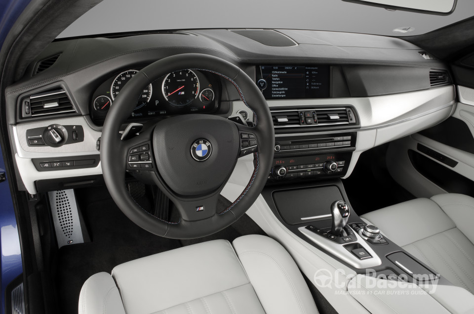 BMW M5 F10 Facelift (2013) Interior