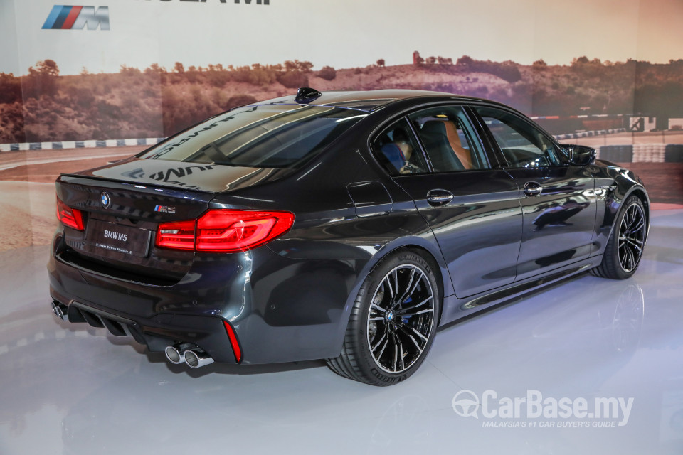 BMW M5 F90 (2018) Exterior