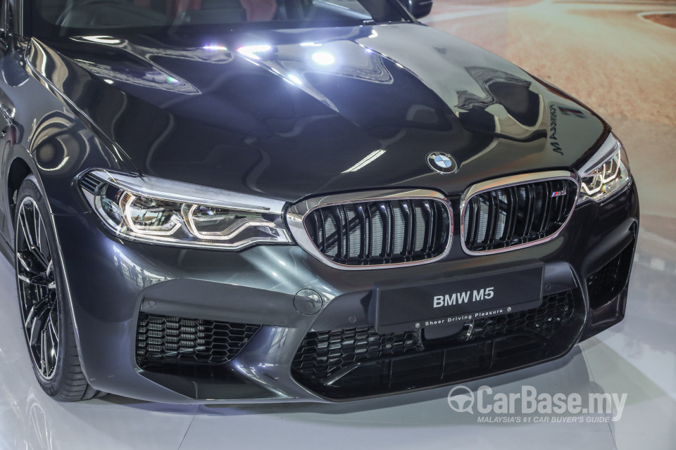 BMW M5 F90 (2018) Exterior