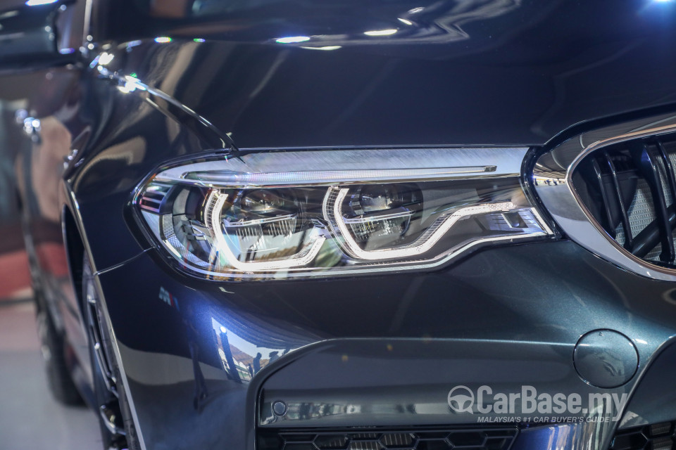 BMW M5 F90 (2018) Exterior
