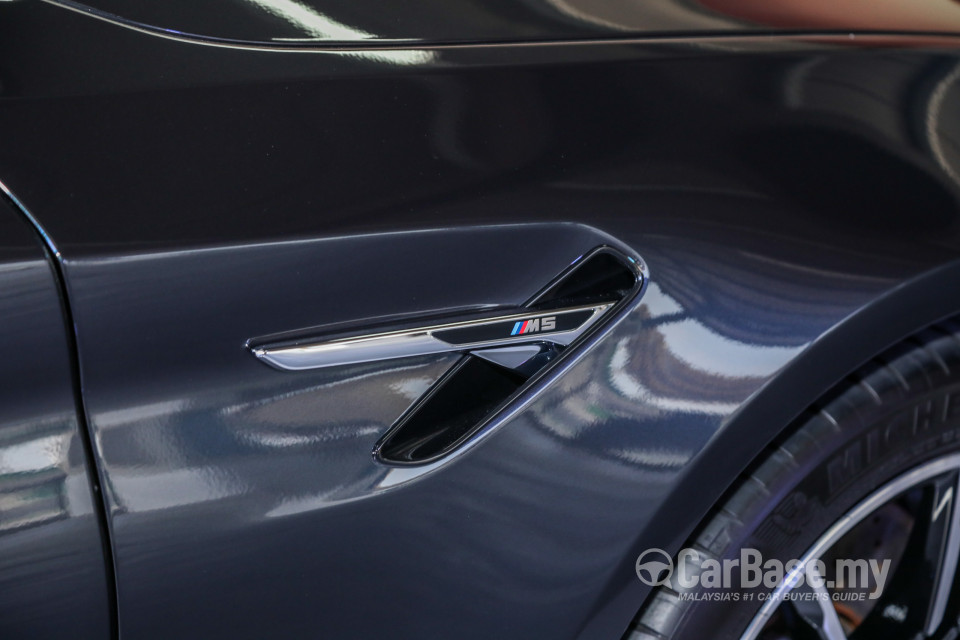 BMW M5 F90 (2018) Exterior