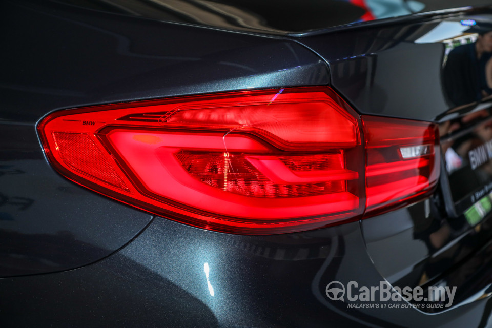 BMW M5 F90 (2018) Exterior