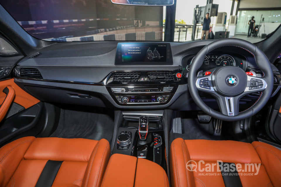 BMW M5 F90 (2018) Interior