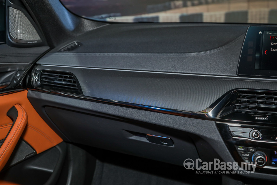BMW M5 F90 (2018) Interior