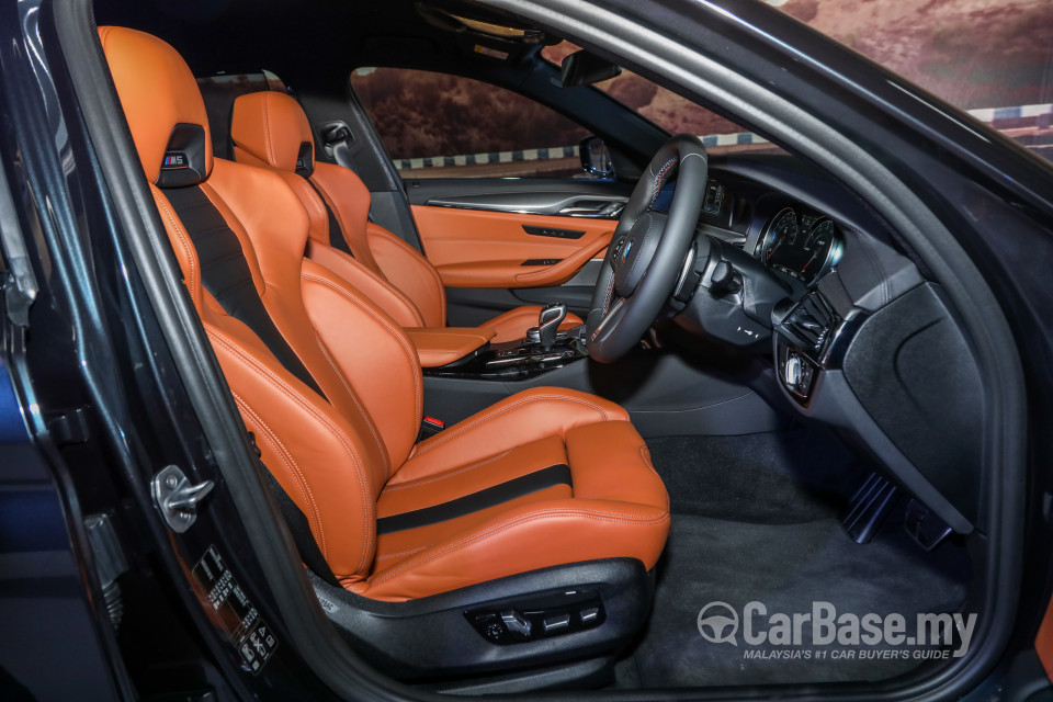 BMW M5 F90 (2018) Interior