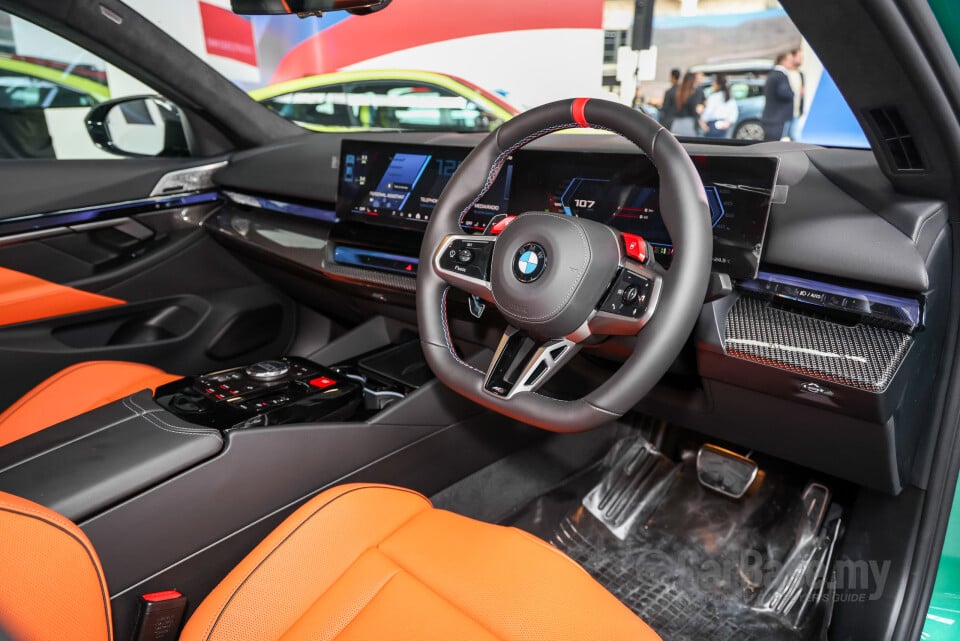 BMW M5 G90 (2025) Interior