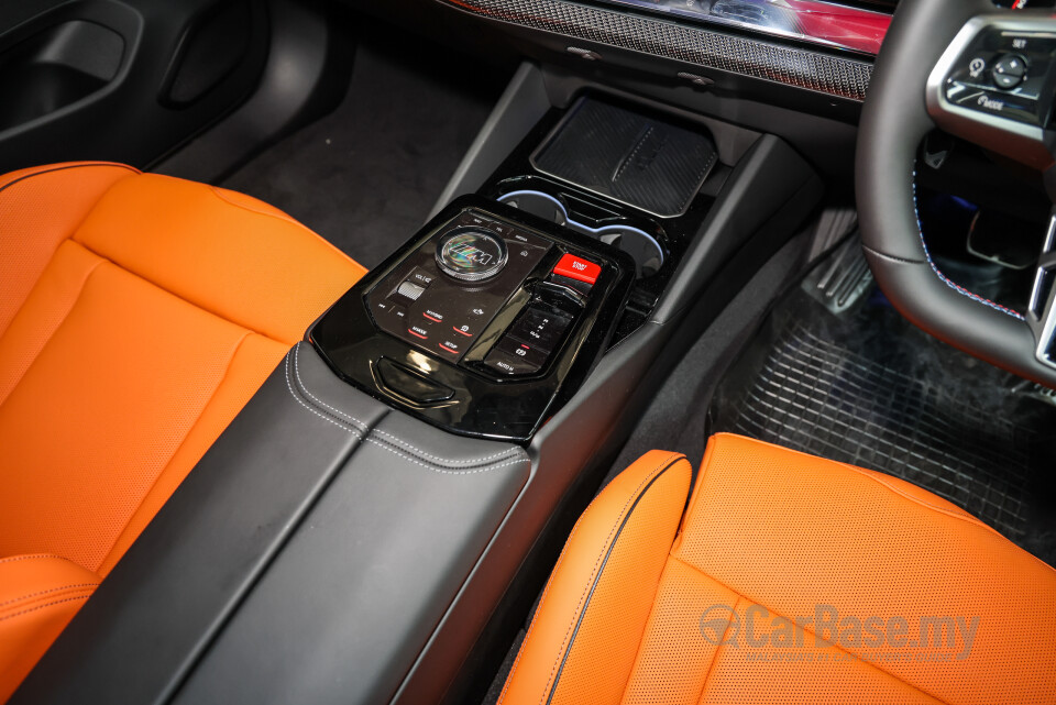 BMW M5 G90 (2025) Interior